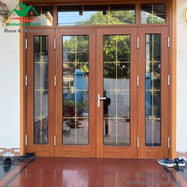 cửa nhôm Xingfa mở quay 4 cánh màu vân gỗ